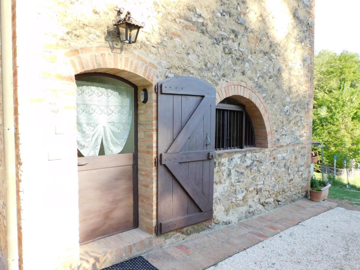 Casa Vacanze Senesi San Gimignano Exterior photo